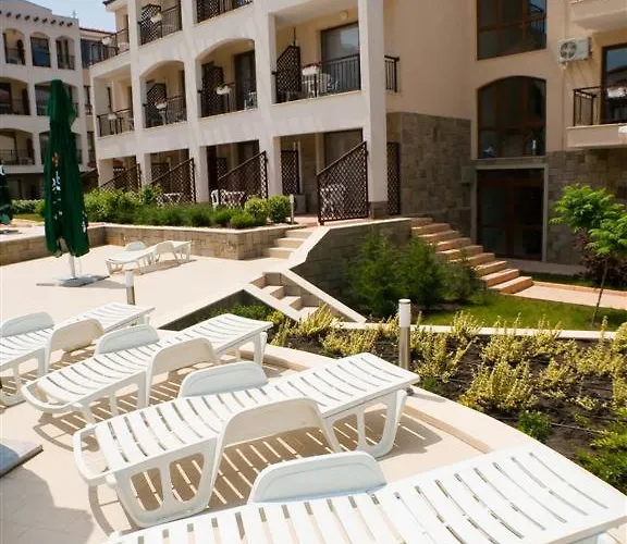 Paradise Bay Hotel Pomorie